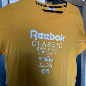reebook classic graphic tee